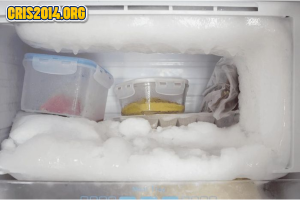 5 Cara Ampuh Mencegah Bunga Es Menumpuk di Freezer, Catat agar Kulkas Awet!